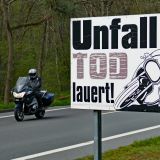 Sicherheit von Motorradfahrern im Fokus