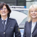 Barbara Wlotzka und Polizeipräsidentin Friederike Zurhausen.